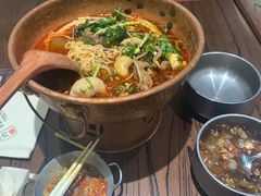 -成都你六姐·牛肉冒菜(信泰中心商场店)