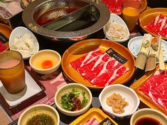 -牛YO寿喜烧·铁板烧和牛火锅自助(市府恒隆店)