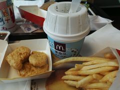 -麦当劳(湛江大厦店)