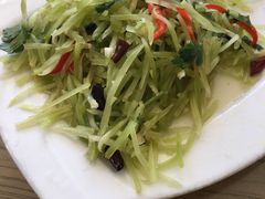 -溢心园香河肉饼总店