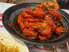 -肥肥虾庄·金牌油焖大虾(汉口城市广场店)