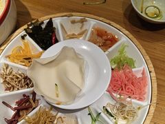 -怪噜范·老贵阳街头名小吃(汇金星力城店)