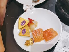 -钱小奴海鲜自助黑金店(杭州滨江龙湖店)