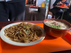-亮亮拉面(师范路店)