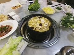 -南渝食府.墨脱石锅松茸鸡