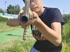 -亲兄弟真人CS团建拓展基地