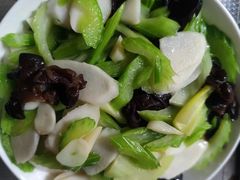 -天鹅到家·保姆月嫂育儿嫂(朝阳店)