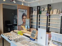 -瑞司视光眼镜·蔡司战略合作眼镜店(新街口店)