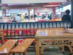 -八一路好吃街(雨田商务大厦店)