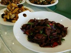 -红高粱大酒店(宁山东路店)
