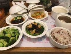 -金芙美月子中心(财富别墅店)
