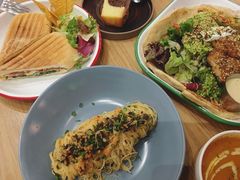 -HELLO 27 意面·沙拉·帕尼尼