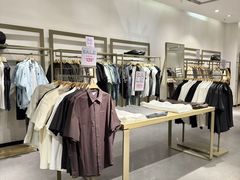 -URBAN REVIVO(佛山南海万达广场店)