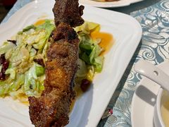 戈壁滩红柳烤肉-巴扎美食·新疆菜·西域歌舞表演餐厅(新疆大厦店)