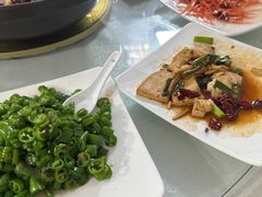 -秦扬居特色菜馆(上王村)