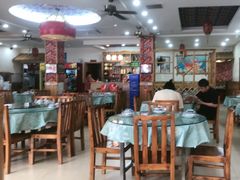 -鹤乡东北菜(崮山路店)