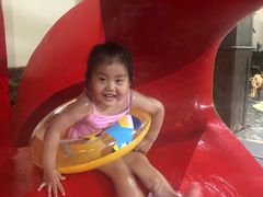 -泉城欧乐堡戏水湾艺术养生温泉