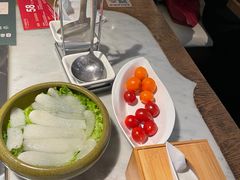 -尚尚仙·酸汤猪手·猪肚鸡火锅(华联万柳购物中心店)