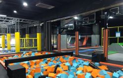 -蹦贝运动中心·蹦床·攀岩·闯关(龙岗店)