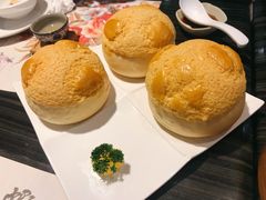港式菠萝包-虾饺妹·粤式手工点心(水荫路店)