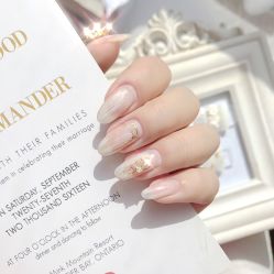 -明洞造型精品烫染