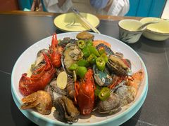 -小红鲸·海鲜餐厅(轸大路店)