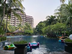 -三亚湾海居铂尔曼度假酒店