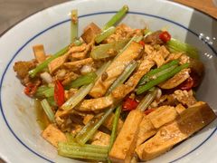 农家香干-俏湖兰·辣椒炒个肉(海沧店)
