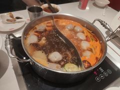 番茄锅底-牛焱·贵州黄牛肉火锅(城西银泰店)