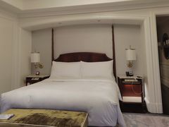 -广州富力丽思卡尔顿酒店