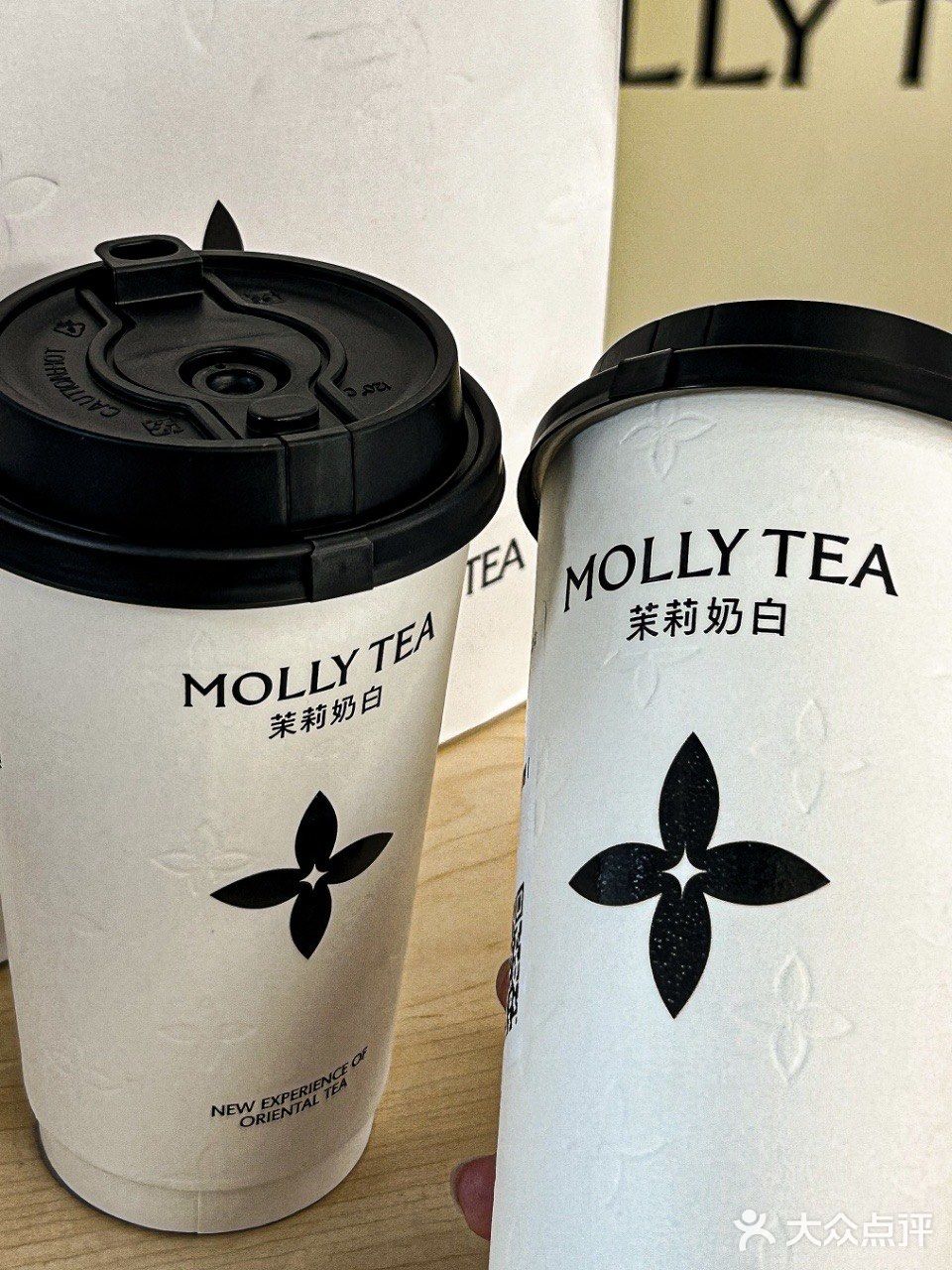 这家奶茶店是来报恩的吧