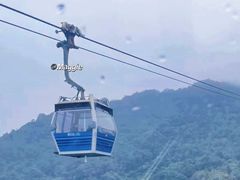 -昂坪360缆车