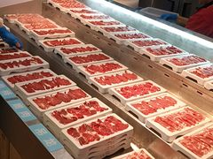 -罗二娘·鲜切牛自助火锅(罗湖东门步行街店)