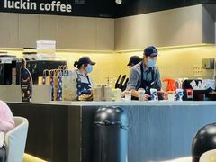 -瑞幸咖啡(新世界中心店)