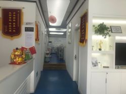 -蕾特恩专业祛痘·皮肤管理