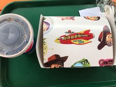 -Lotso Lunch Box 草莓熊餐盒