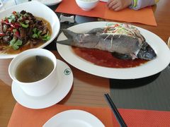 -官房大酒店-玉龙旋宫观景餐厅