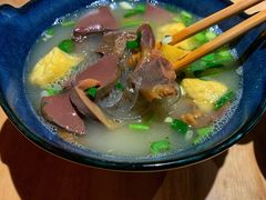 金陵鸭血粉丝汤-弄堂小笼包(西青中北永旺购物中心店)