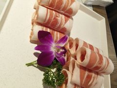 -尚尚仙·酸汤猪手·猪肚鸡火锅(华联万柳购物中心店)