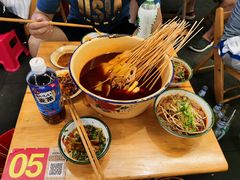 -拈签一笑黄牛肉辣卤串串