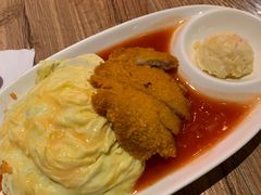 -玛格萝妮(汇智国际商业中心店)