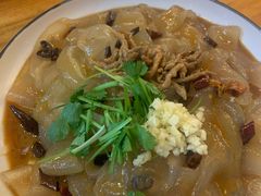 -鹤乡东北菜(崮山路店)