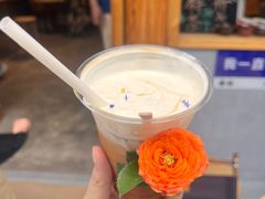 -大青树咖啡(大理古城店)