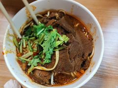 -江三王记牛杂馆(总店)