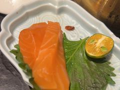 -半岛翡丽海鲜自助餐厅(观风亭店)
