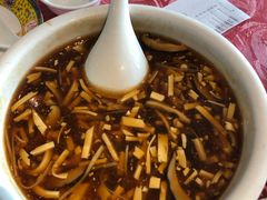 酸辣汤-功德林(南京西路店)