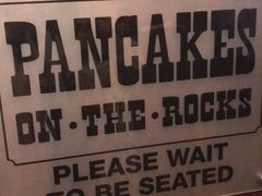 -Pancakes on the rocks(Darling Harbour)