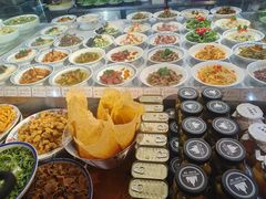 -鱼窝棚柴火铁锅炖(富山屯店)