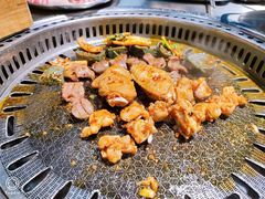 -马路牙子烧烤音乐酒馆(望京店)