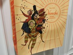 -VENCHI 闻绮(北京国贸商城店)